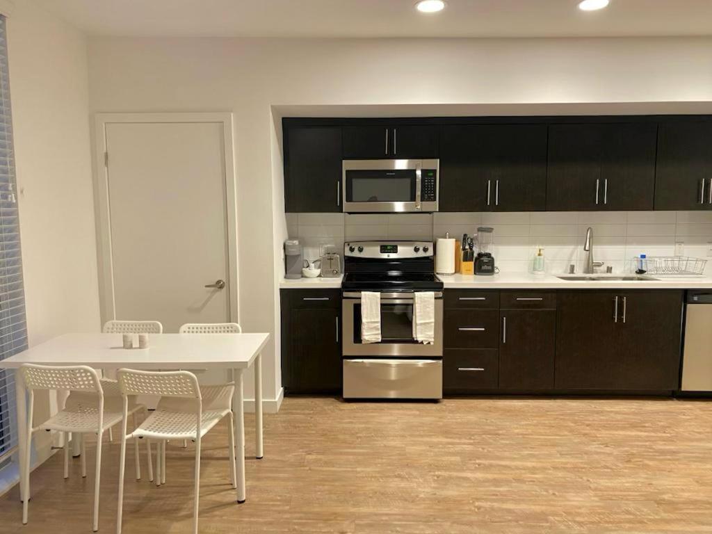 Studios Universal 10 Min Drive Free Parking And Wifi Los Angeles Bagian luar foto