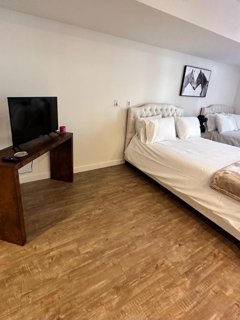 Studios Universal 10 Min Drive Free Parking And Wifi Los Angeles Bagian luar foto